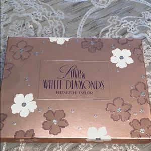 Love & White Diamond Elizabeth Taylor